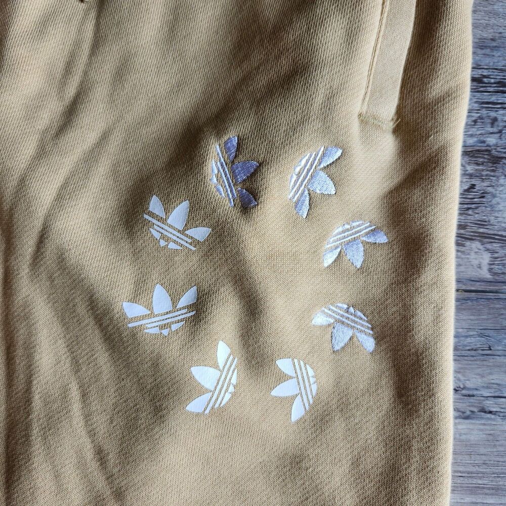 (S) BNWT Adidas Sweatpants - Picture 2 of 6